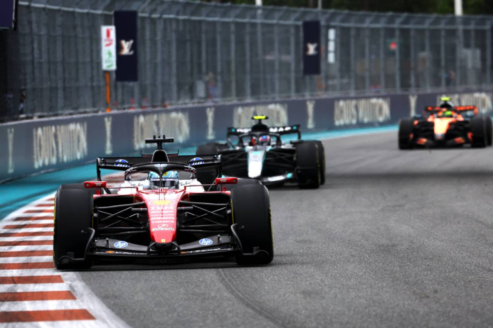 Charles Leclerc craque à Miami : 