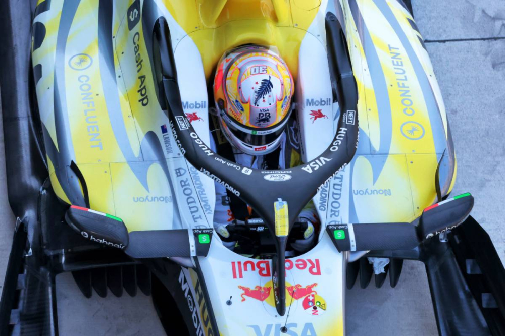 Liam Lawson blanchi après le crash avec Gasly à Miami