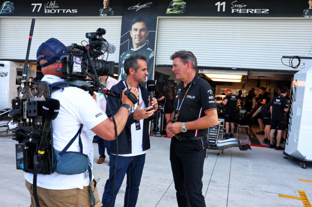 Apple TV accélère en F1 et vise une expansion mondiale : Canal+ sous pression ?
