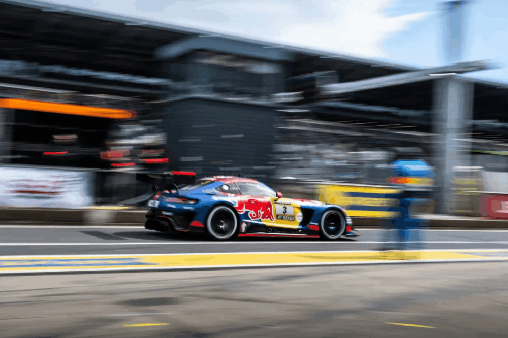 Max Verstappen écrase la concurrence avant le final des 24 Heures du Nürburgring
