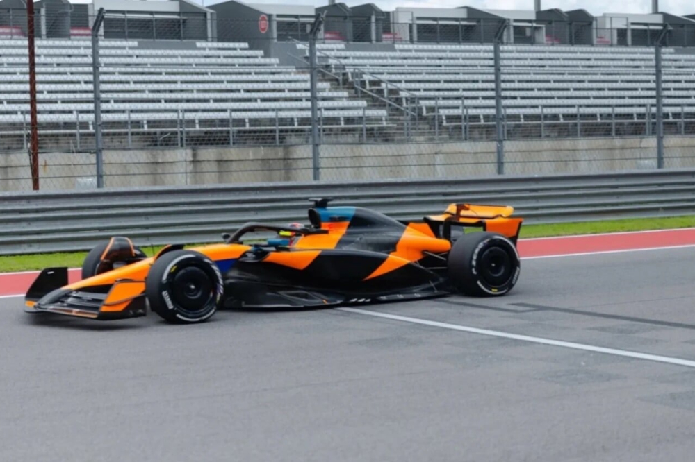 Leonardo Fornaroli poursuit sa préparation vers la Formule 1 avec McLaren