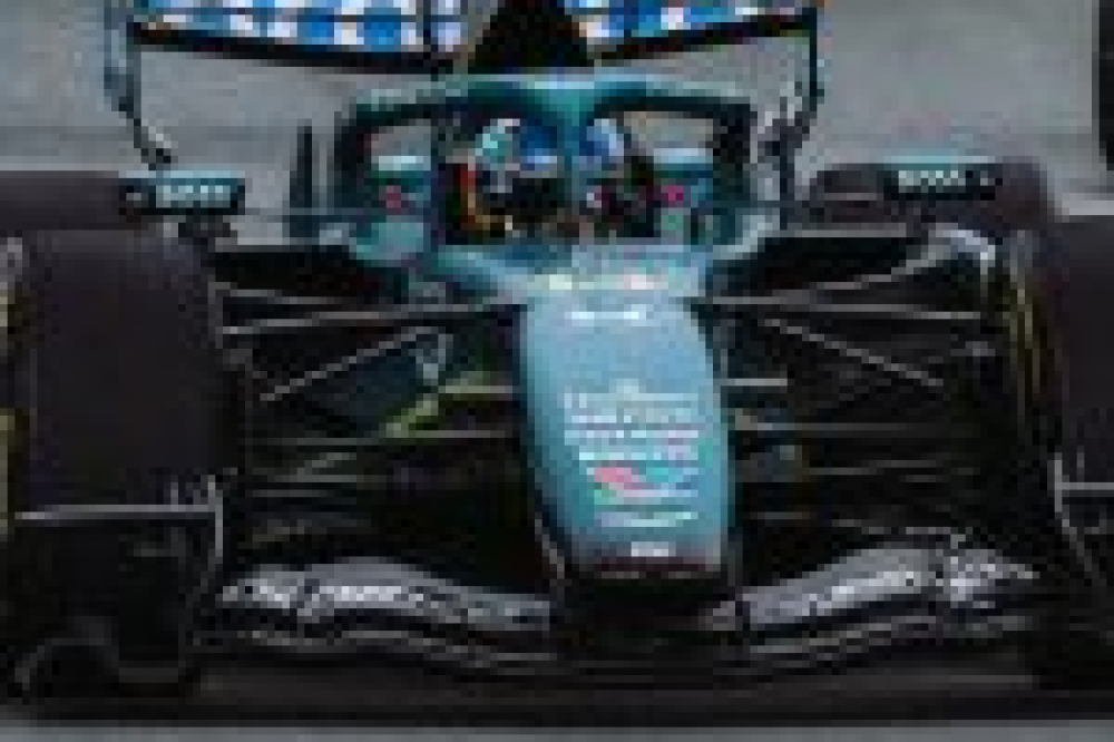 Le regard de Fernando Alonso sur les difficultés d’Aston Martin