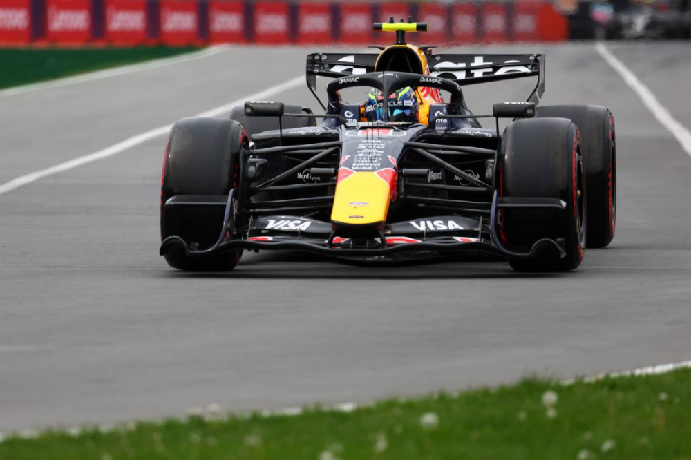 Red Bull reconnaît son retard malgré un cap historique : 
