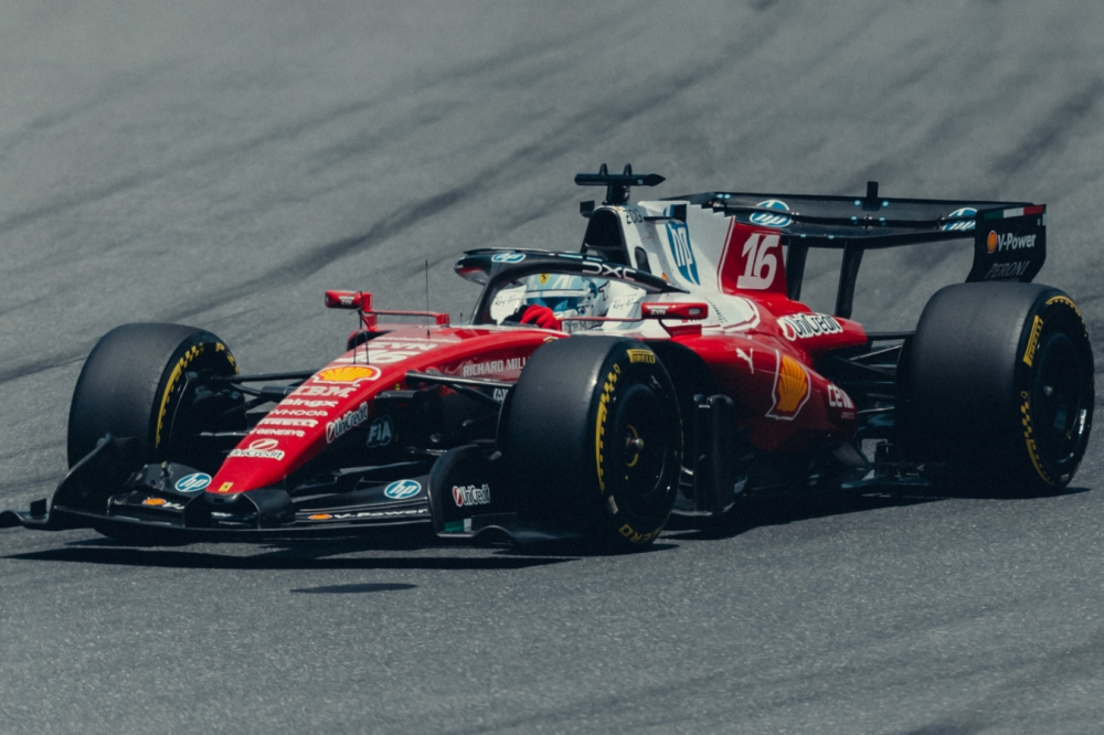 GP de Monaco de F1 : Leclerc et Hamilton dominent la concurrence, Hadjar dans le mur