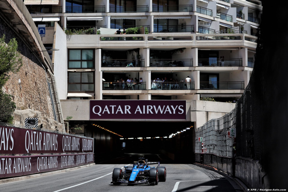 Albon est 11e et déplore un choc dans le mur qui lui 'coûte la Q3' à Monaco