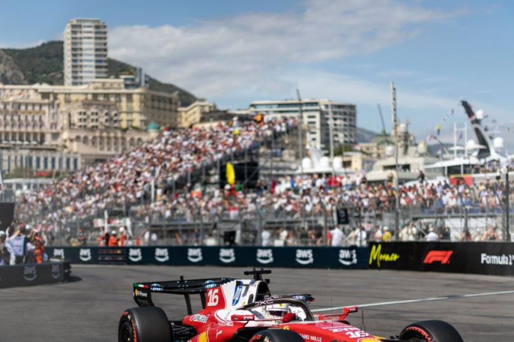 Leclerc dans le mur à quelques tours de l'arrivée du Grand Prix de Monaco, Isack Hadjar peut-il en profiter ?