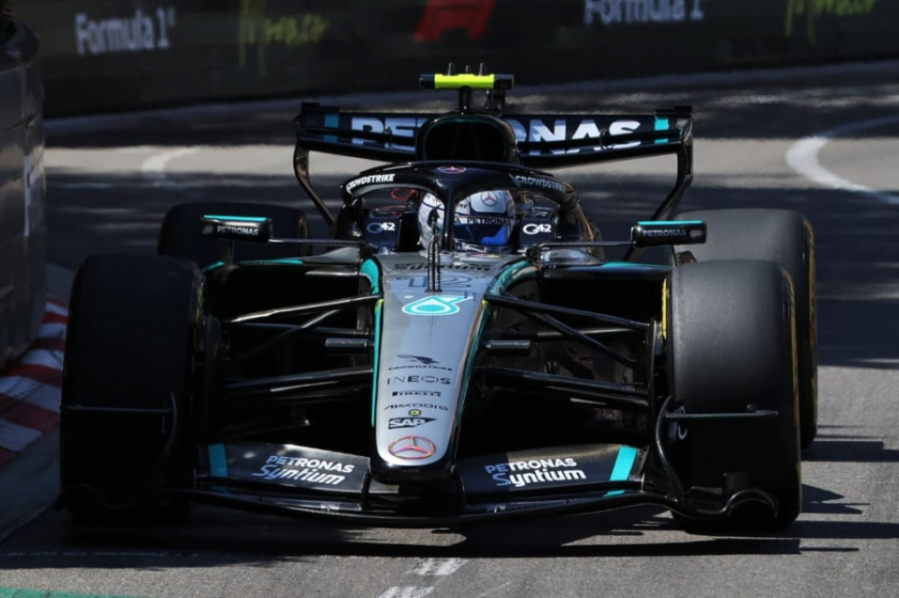 Antonelli prince de Monaco, Hadjar sur le podium