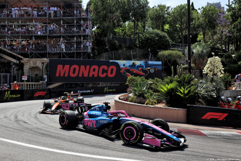 Briatore demande à la FIA 'd'enquêter' sur les pénalités de Monaco