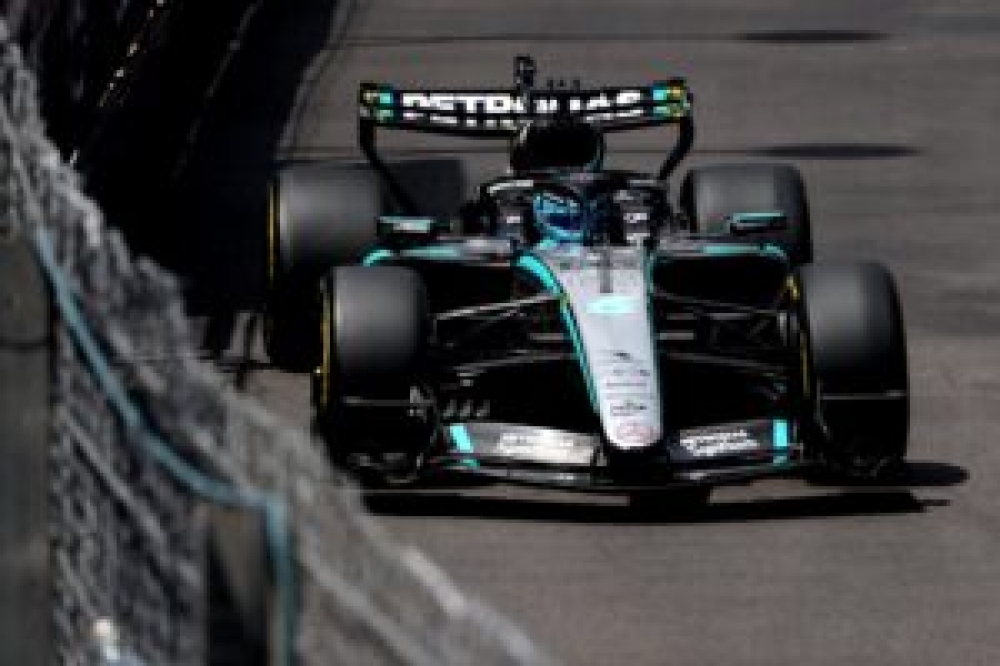 La clause qui menace la position de Russell chez Mercedes