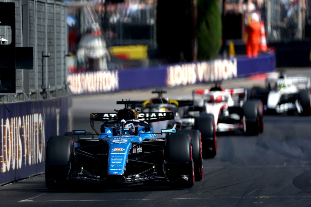 GP de Barcelone de F1 : Alex Albon dépasse une légende de Williams ce week-end