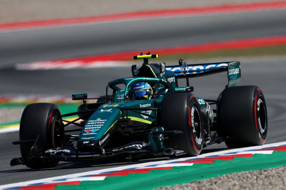 Alonso se prépare à une pénalité en Autriche, Aston Martin F1 s'excuse auprès des fans