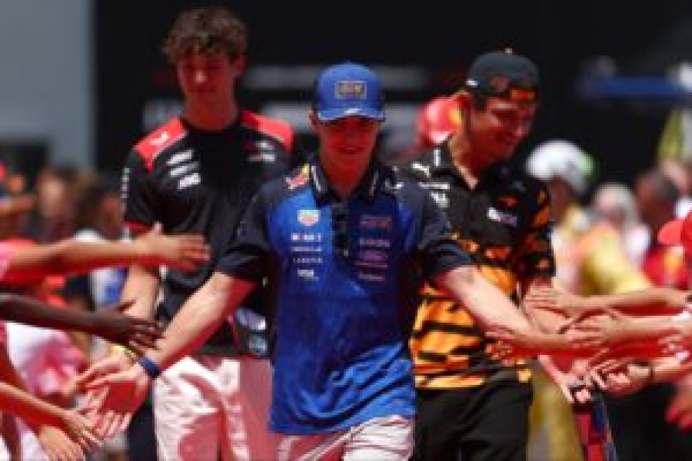 Hadjar demande à Red Bull de revoir ses procédures de départ