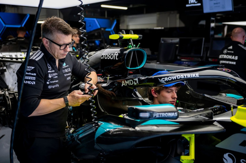 Mercedes dégaine ses premiers correctifs moteur en Autriche