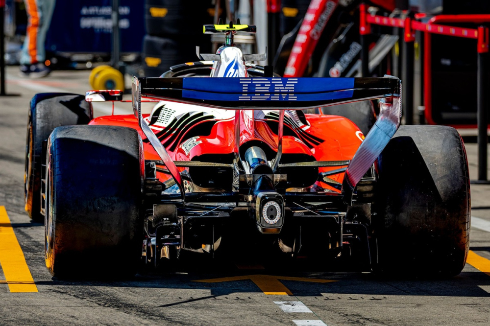 La FIA interdit les ailettes d'échappement typées Ferrari pour 2027