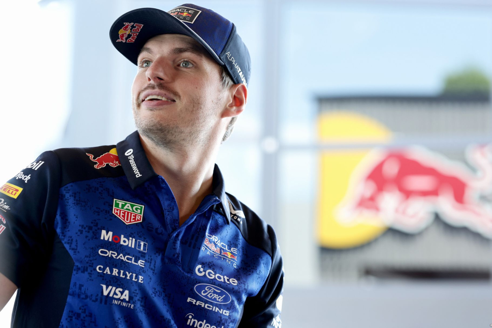 Pourquoi Verstappen a 'commencé à rire' en testant Silverstone sur le simulateur