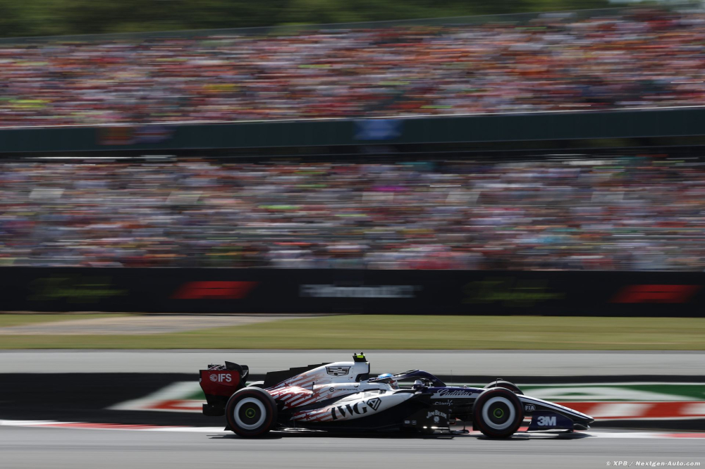 Cadillac F1 se hisse tout proche du peloton après les qualifications à Silverstone