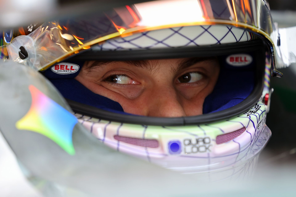 Piastri déplore le 'facteur chance' du boost en début de course avec les F1 2026