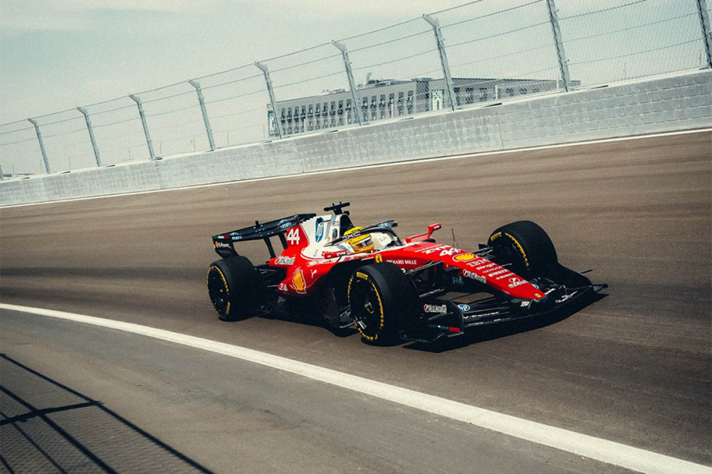 Ferrari inaugure le Madring, la Ferrari SF-26 en piste avec Leclerc et Hamilton