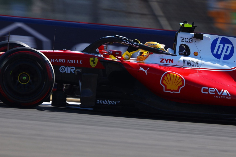 Hamilton continue d'éviter le simulateur : 
