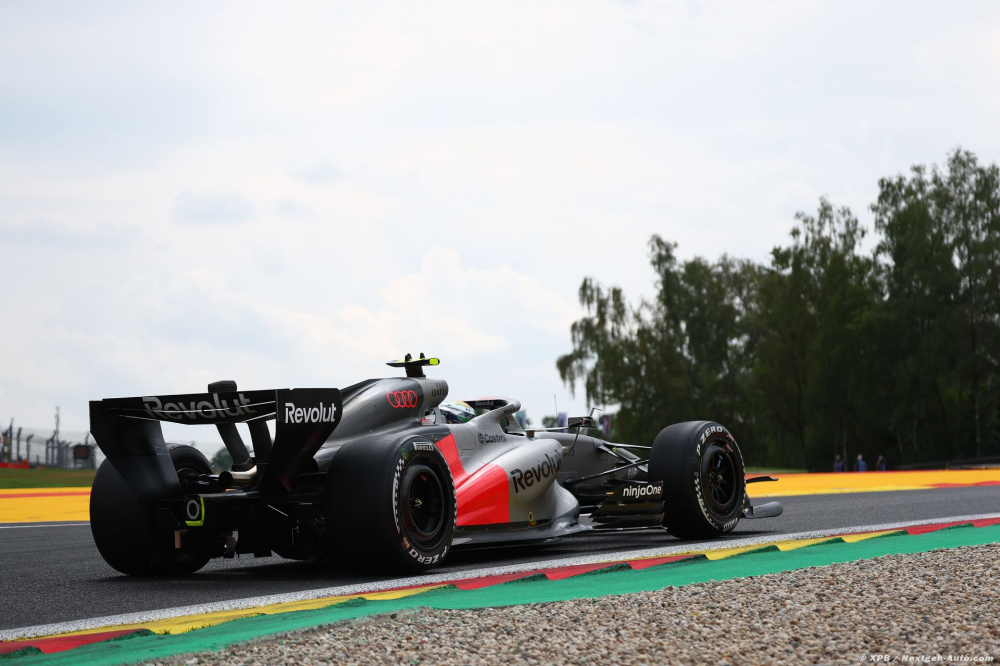 Un vendredi studieux pour Audi F1 avec la R26 sur le circuit de Spa