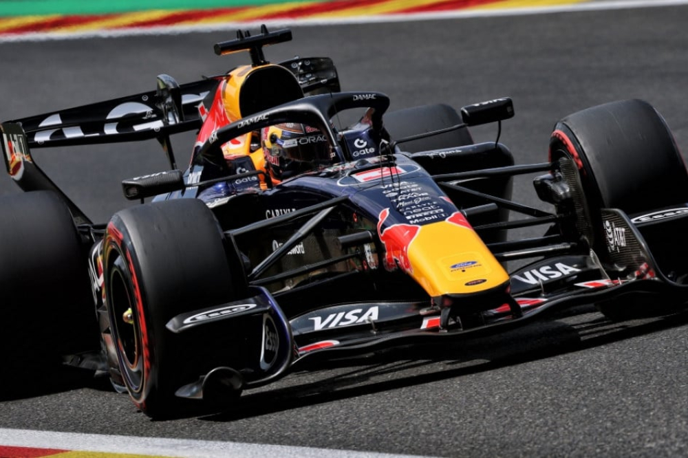 GP de Belgique: Verstappen remercie Hadjar