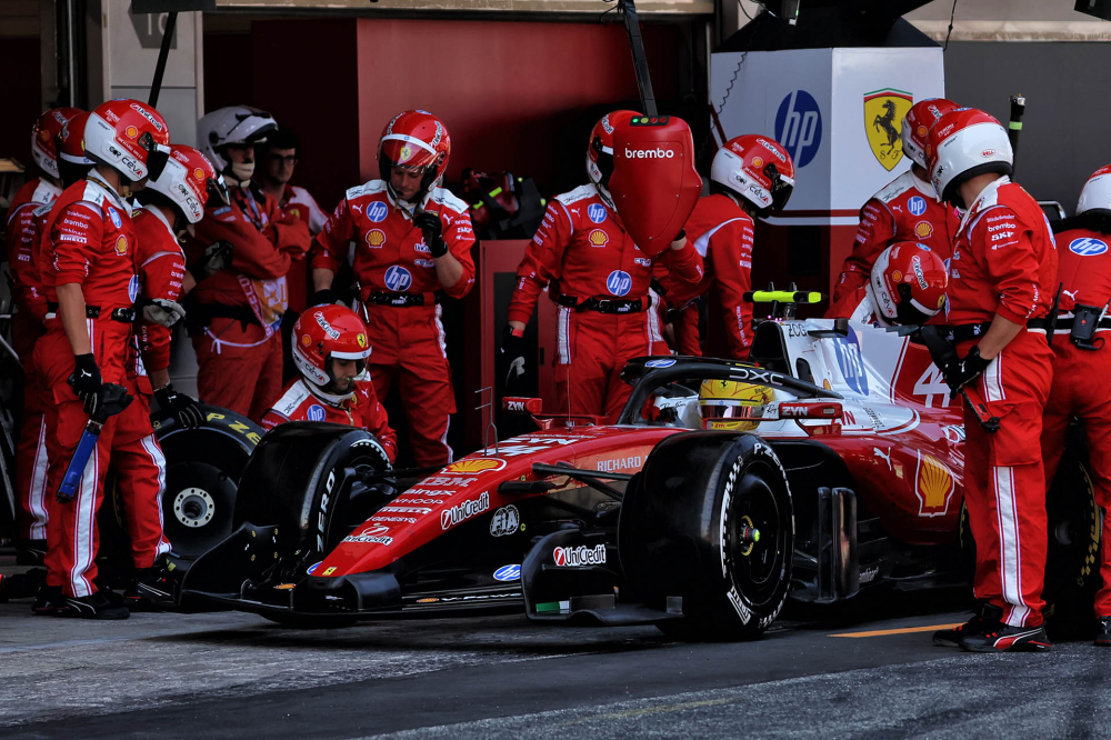 Officiel : Hamilton échappe à une pénalité après avoir renversé un mécanicien