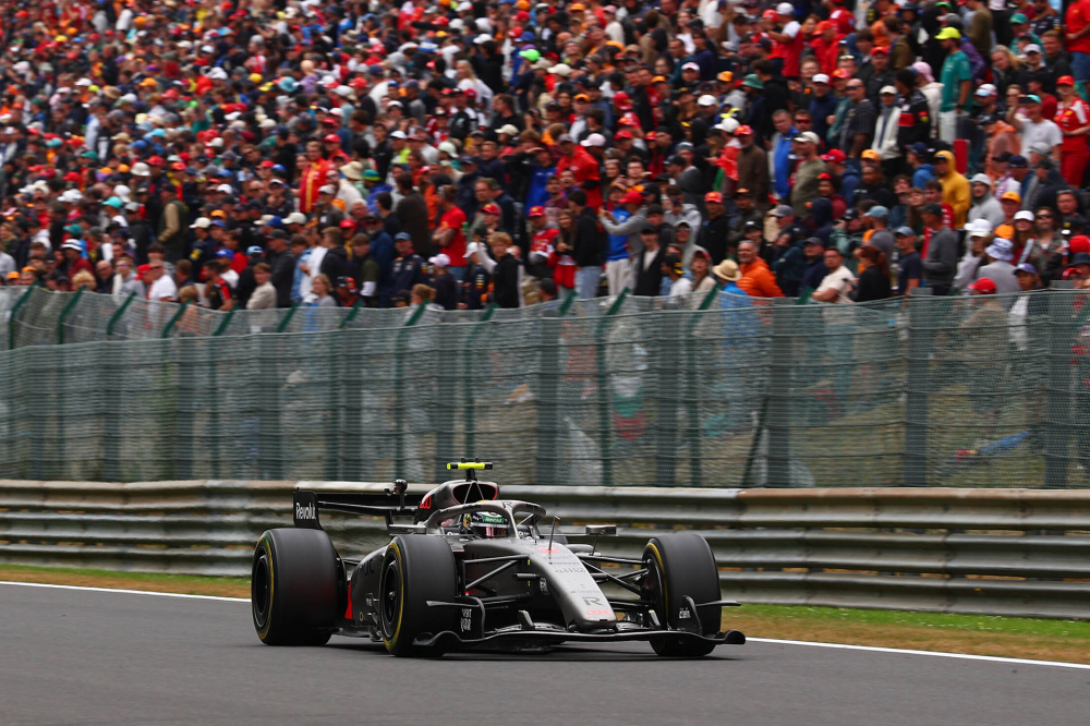 McNish salue 'un résultat fantastique' pour Audi F1 en Belgique
