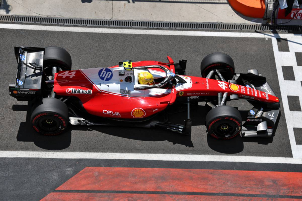 Ferrari impressionne la concurrence : Martin Brundle voit un signe qui ne trompe pas
