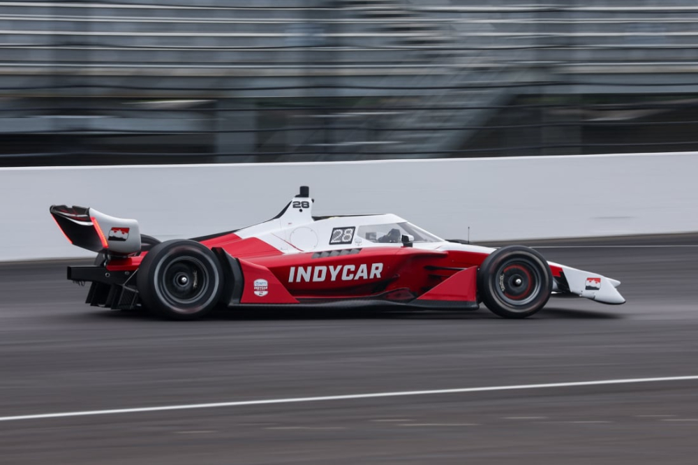 Premiers essais très prometteurs pour la nouvelle Dallara IR28 d'IndyCar