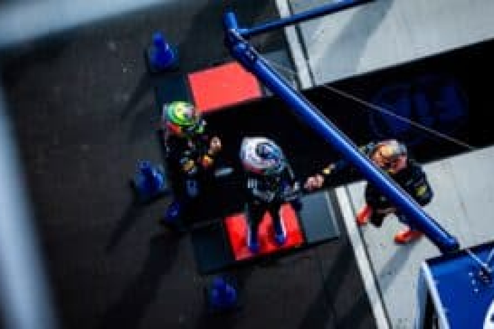 Hadjar explique pourquoi il peut rivaliser avec Verstappen
