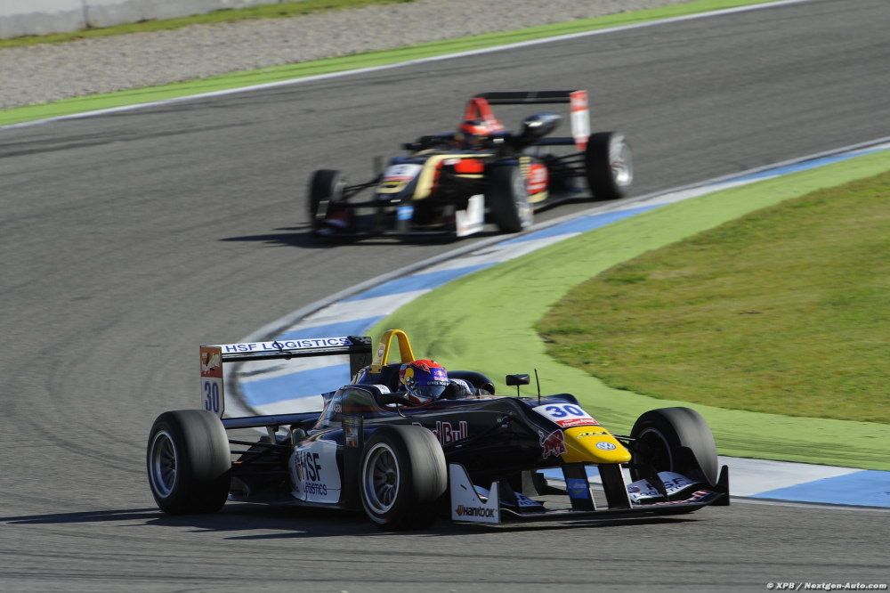 Red Bull n'a mis que '20 minutes' à signer Max Verstappen en 2014