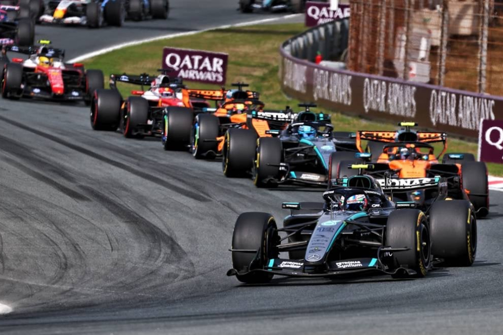 Kimi Antonelli l’admet : la Mercedes n’est plus la monoplace la plus rapide du plateau