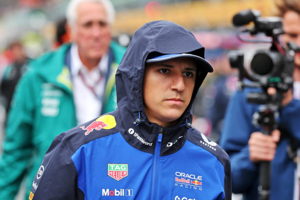 Isack Hadjar blessé : les coulisses de son forfait et l'espoir de Max Verstappen