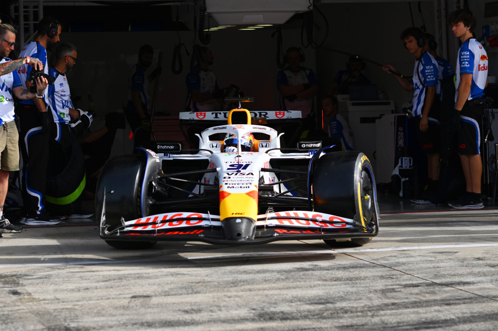 Nikola Tsolov a effectué son premier essai en F1 avec Racing Bulls
