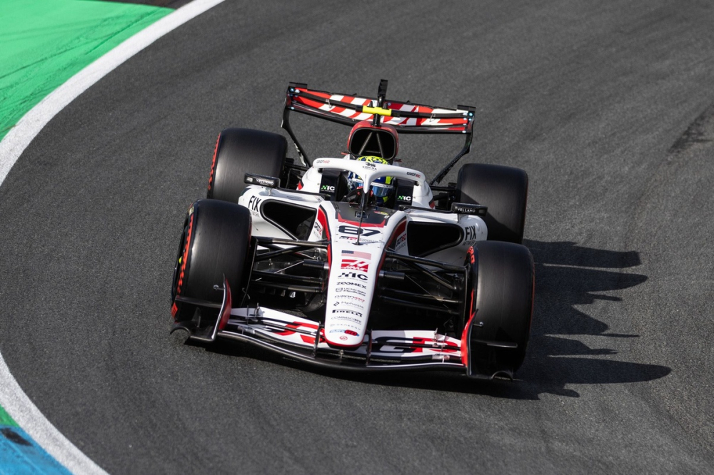 Haas apporte des évolutions à Monza, Komatsu croit pouvoir redresser la barre