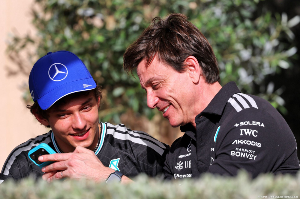 Wolff admet que les progrès d'Antonelli sont 'une des plus grandes surprises' de sa carrière