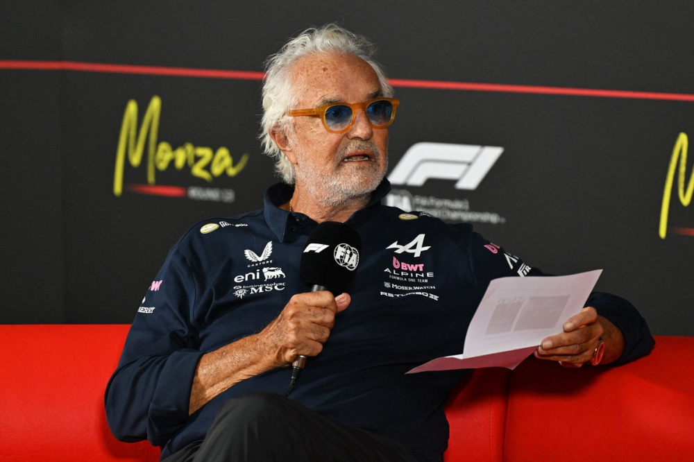 Quelle suite après l'attaque de Briatore sur la neutralité d'un juge FIA ?