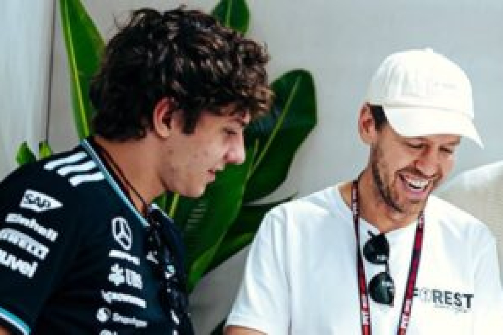 Vettel bientôt détrôné par Antonelli ? L’ancien champion du monde réagit
