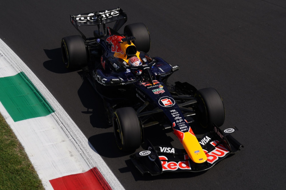 Verstappen prend Tsunoda et Lawson en exemple pour tacler les F1 2026