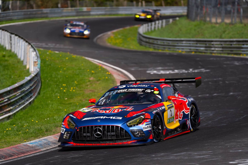 Pour Verstappen, 'l'expérience incroyable' du Nürburgring reste son meilleur souvenir de 2026