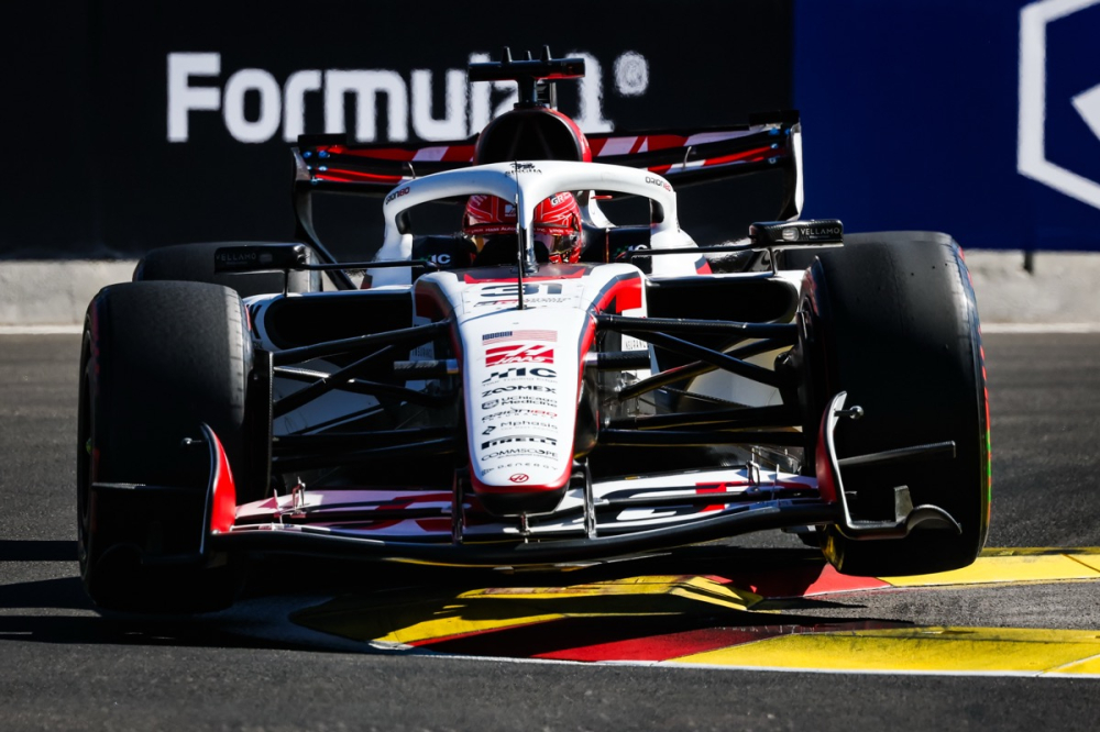 Satisfait par les évolutions de Haas, Esteban Ocon « espère beaucoup de dégradation » des pneus