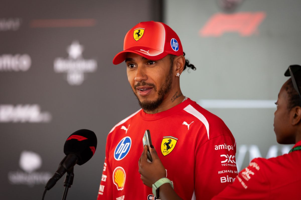 Hamilton met les choses au clair : « Je n’ai jamais demandé à ce que quelqu’un de mon équipe soit remplacé »