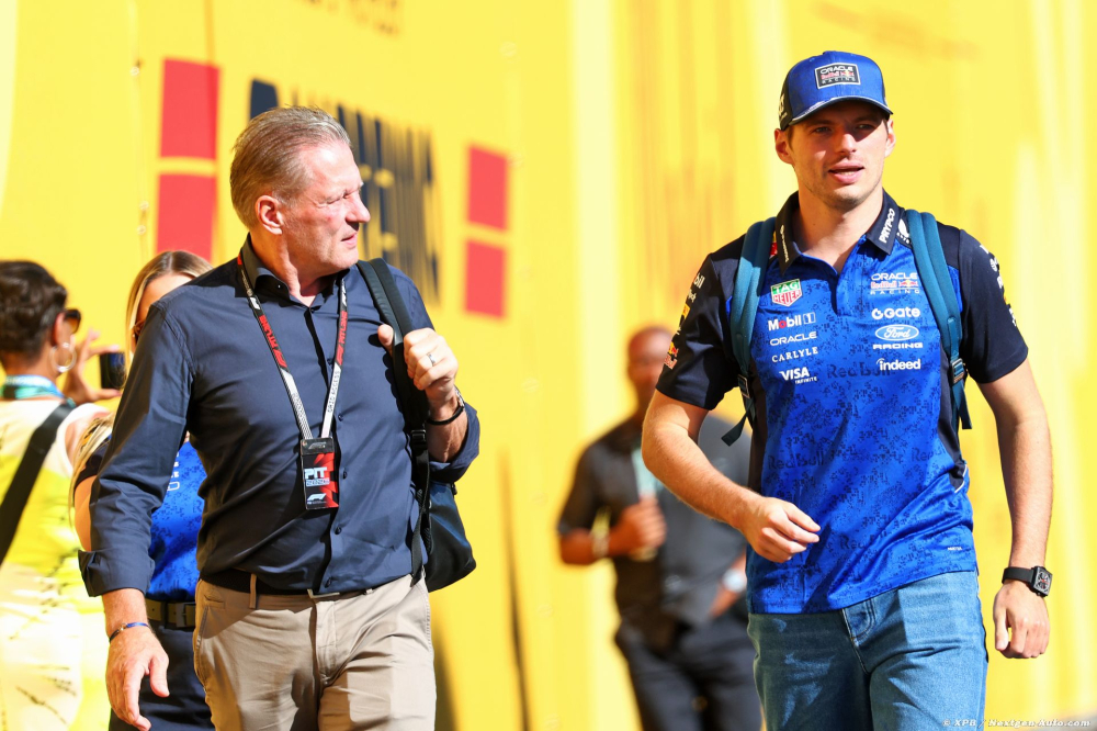 Jos Verstappen pousse son fils Max pour un test en rallye
