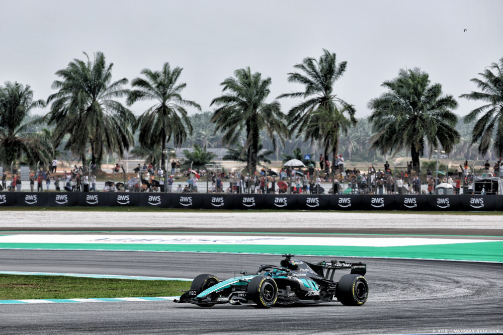 Mercedes F1 piégée par ses évolutions après l'un de ses pires vendredis de 2026