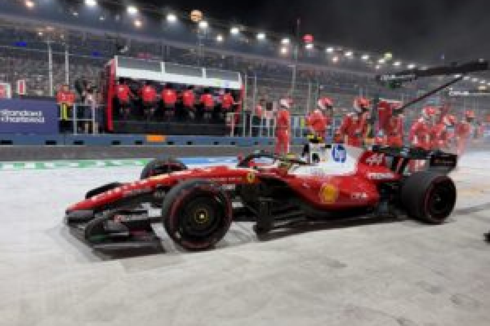 Jean Alesi a des choses à dire à Lewis Hamilton