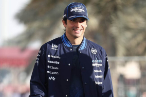 Photo Russell ou Verstappen : Sainz lâche son pari pour 2026