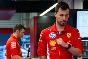 Photo Le nouvel ingénieur de piste de Lewis Hamilton est déjà à Melbourne pour préparer l'avenir