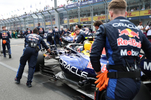 Photo Isack Hadjar frustré après son abandon : Je savais que le moteur allait exploser