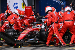 Photo Pourquoi Ferrari n'a pas arrêté Leclerc et Hamilton sous VSC en Australie