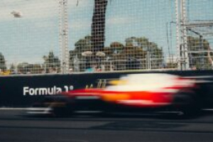 Photo Ferrari pourrait dégainer la “rôtisserie” (l’aileron macarena) en Chine